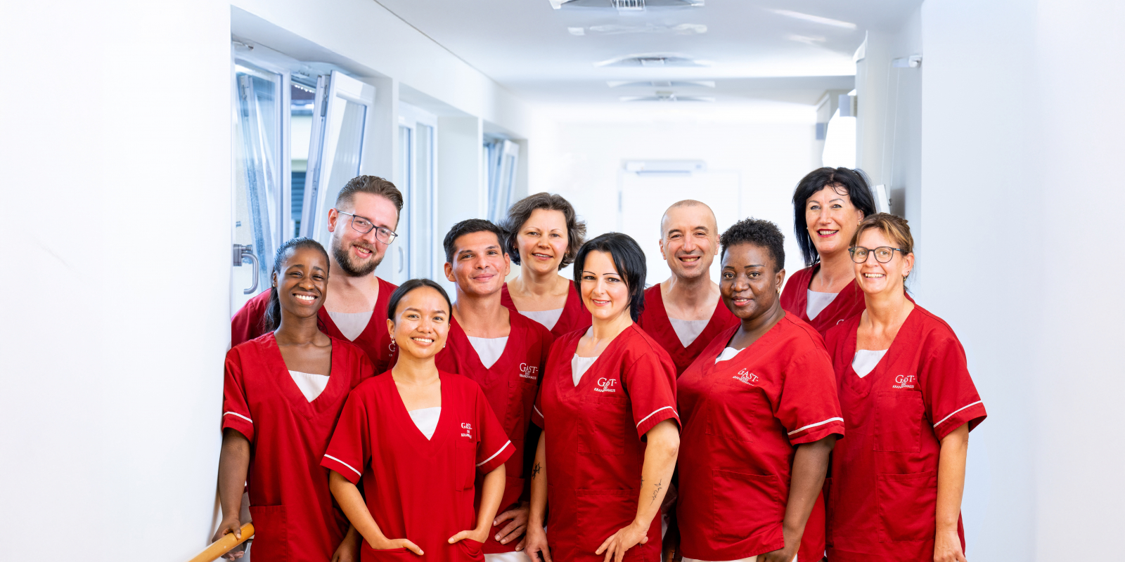 Titelbild Pflegefachkraft (w/m/d), Voll-/Teilzeit Gast- und Krankenhaus | Wohnen und Pflege in Hamburg seit 1248 Pflegefachkraft (w/m/d)